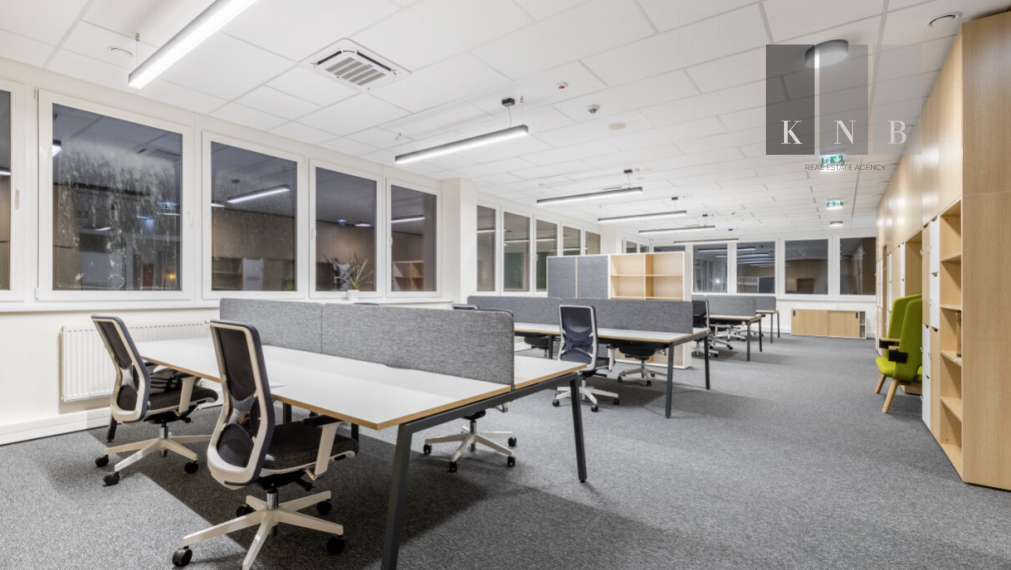 Prenájom nových, kompletne zariadených kancelárii priamo pri letiskovej dráhe v meste Bratislava