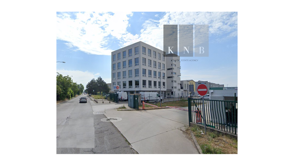 Prenájom samostatného kancelárskeho traktu 230m² v časti Bratislava Žabí Majer