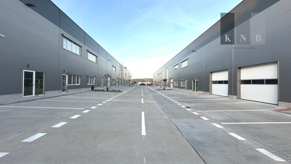 Prenájom priestoru Obchod, Sklad, Kancelária pod jednou strechou 470 m² s tepelnými čerpadlami v meste Nitra