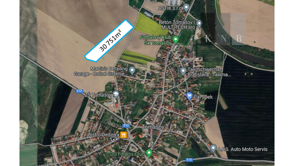 Predaj pozemku 30 751 m² v blízkosti zastavaného územia v obci Tomášov