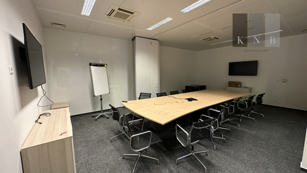 Modern office space for rent on Galvaniho Street in the city of Bratislava