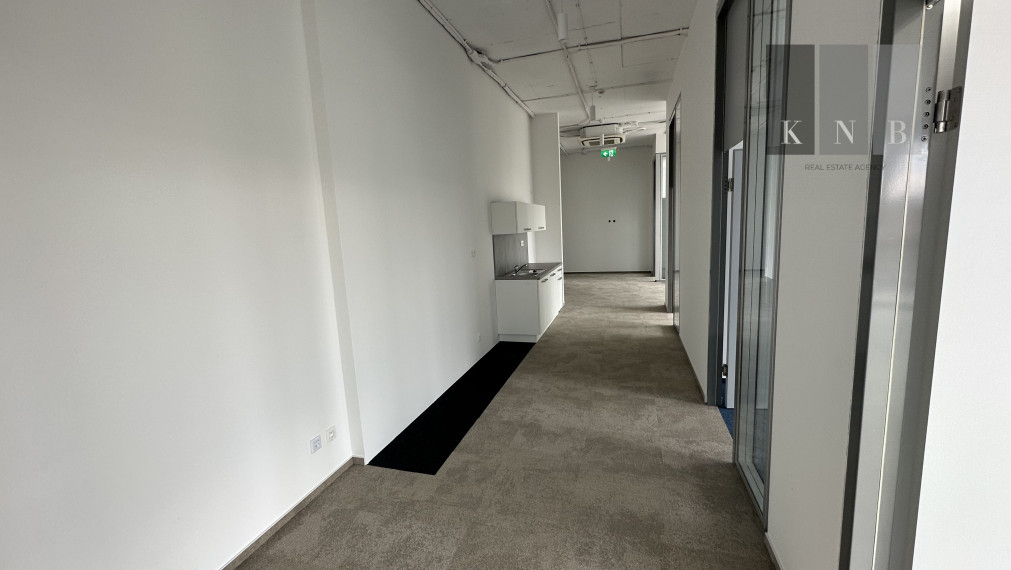 Modern office space for rent on Galvaniho Street in the city of Bratislava