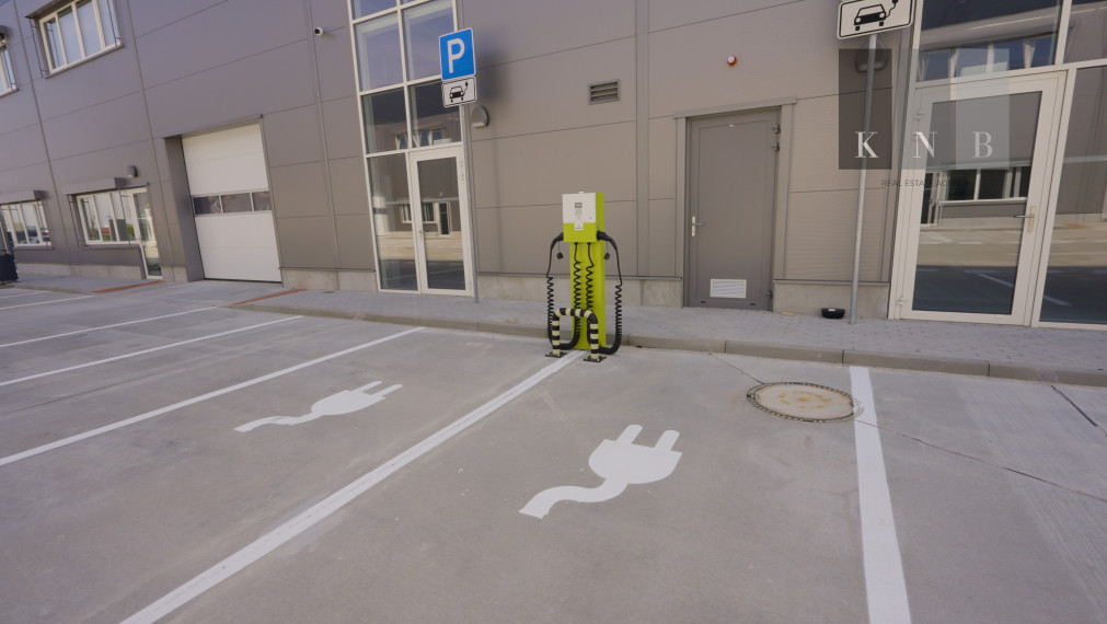 Prenájom priestoru Obchod, Sklad, Kancelária pod jednou strechou 470 m² s tepelnými čerpadlami v meste Nitra