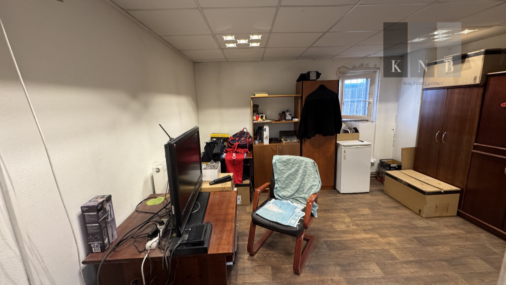 Prenájom skladového priestoru 1070 m² v meste Bratislava