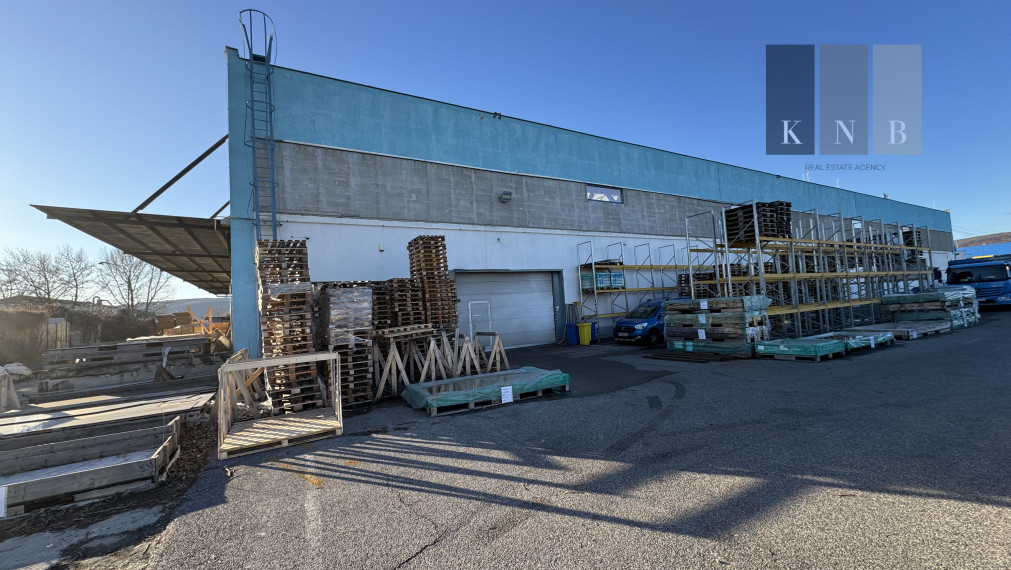 Prenájom skladového priestoru 1070 m² v meste Bratislava