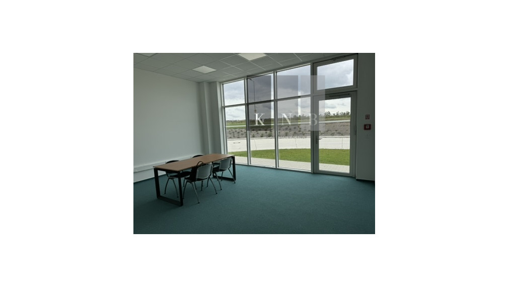 Prenájom priestoru Obchod, Sklad, Kancelária pod jednou strechou 470 m² s tepelnými čerpadlami v meste Nitra