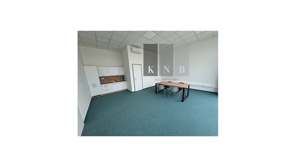 Prenájom priestoru Obchod, Sklad, Kancelária pod jednou strechou 470 m² s tepelnými čerpadlami v meste Nitra