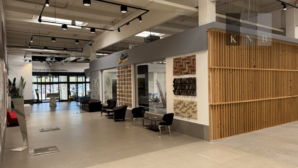 Prenájom showroomu 213 m² v obchodnom centre NEW LIVING CENTER v meste Bratislava