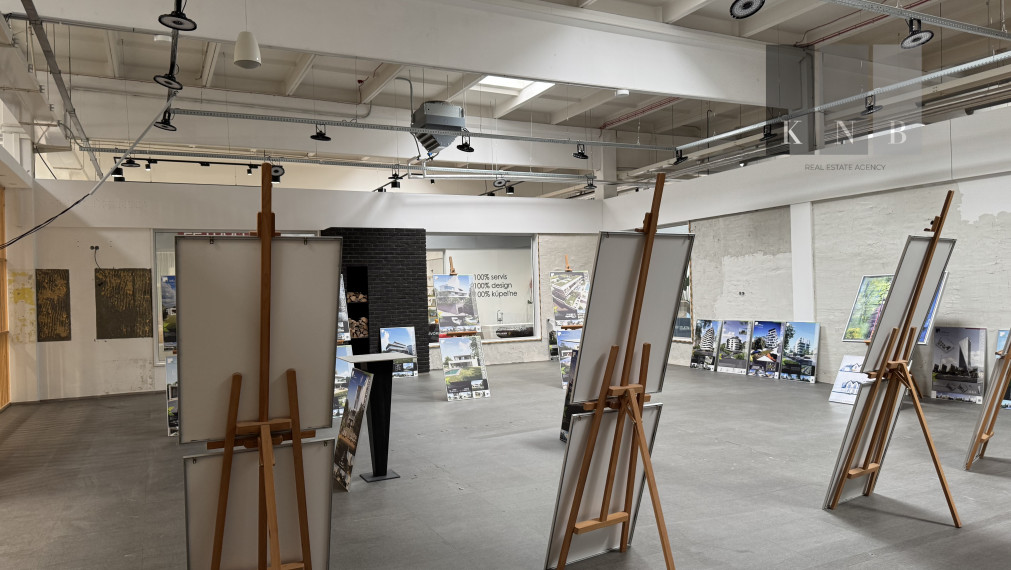 Prenájom showroomu 213 m² v obchodnom centre NEW LIVING CENTER v meste Bratislava