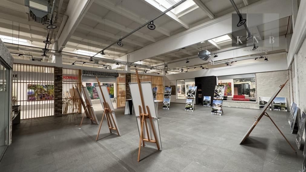 Prenájom showroomu 213 m² v obchodnom centre NEW LIVING CENTER v meste Bratislava