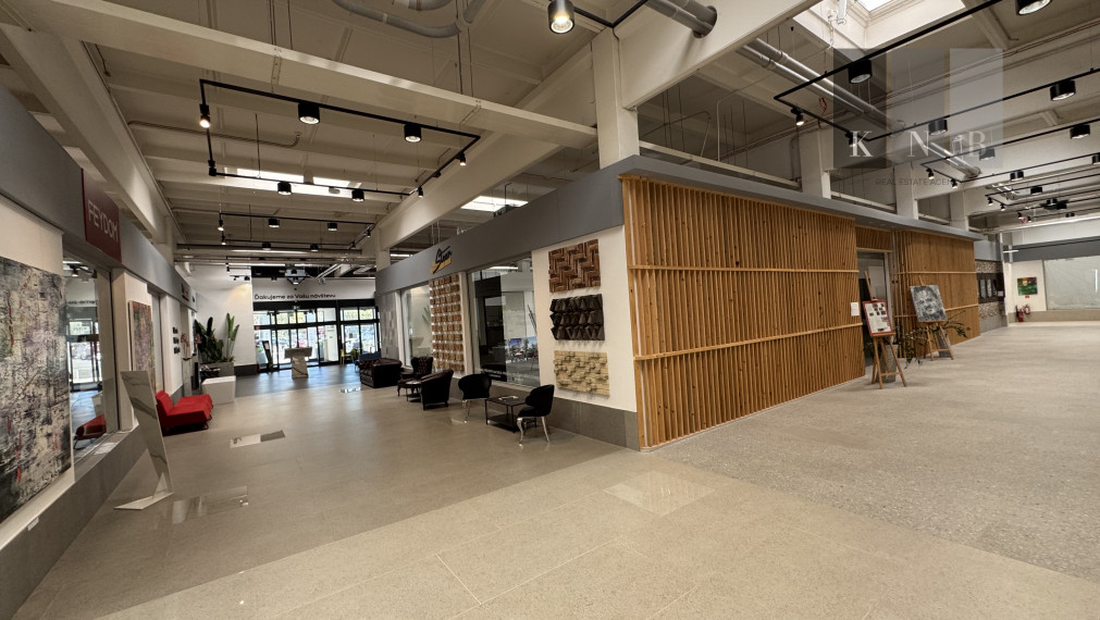 Prenájom showroomu 213 m² v obchodnom centre NEW LIVING CENTER v meste Bratislava