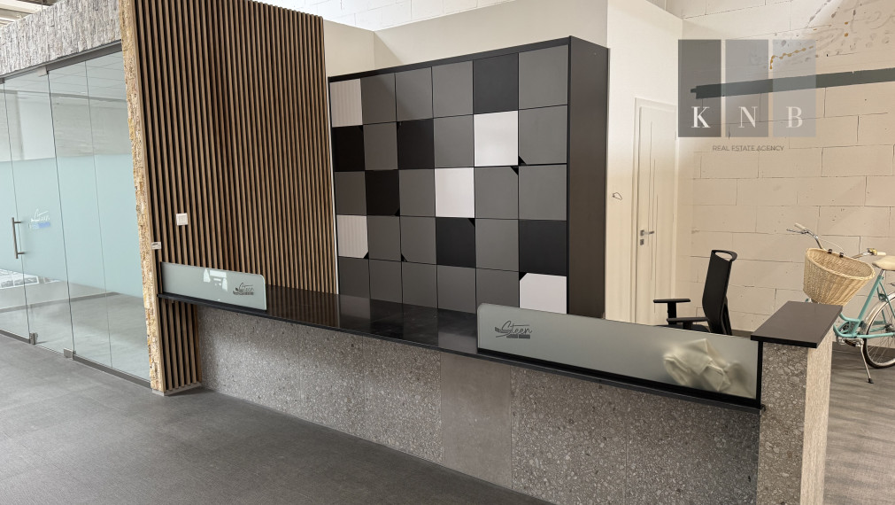 Prenájom showroomu 213 m² v obchodnom centre NEW LIVING CENTER v meste Bratislava