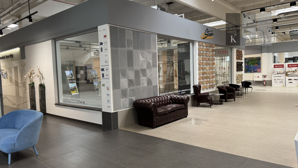 Prenájom showroomu 213 m² v obchodnom centre NEW LIVING CENTER v meste Bratislava