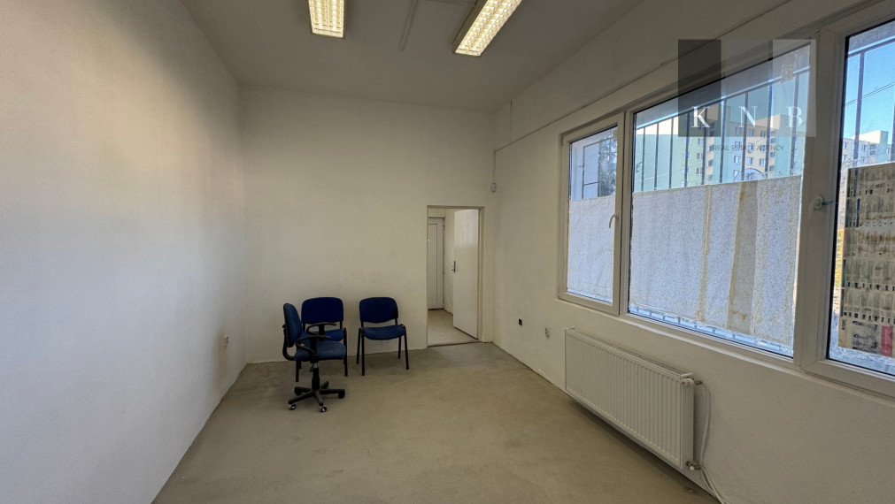 Property for sale 332,5 m² for commercial use in Bratislava, Vrakuňa district