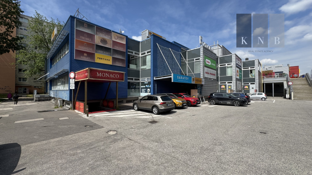 Prenájom obchodných priestorov od 24 m² v OD Saratov II v meste Bratislava, časti Dúbravka