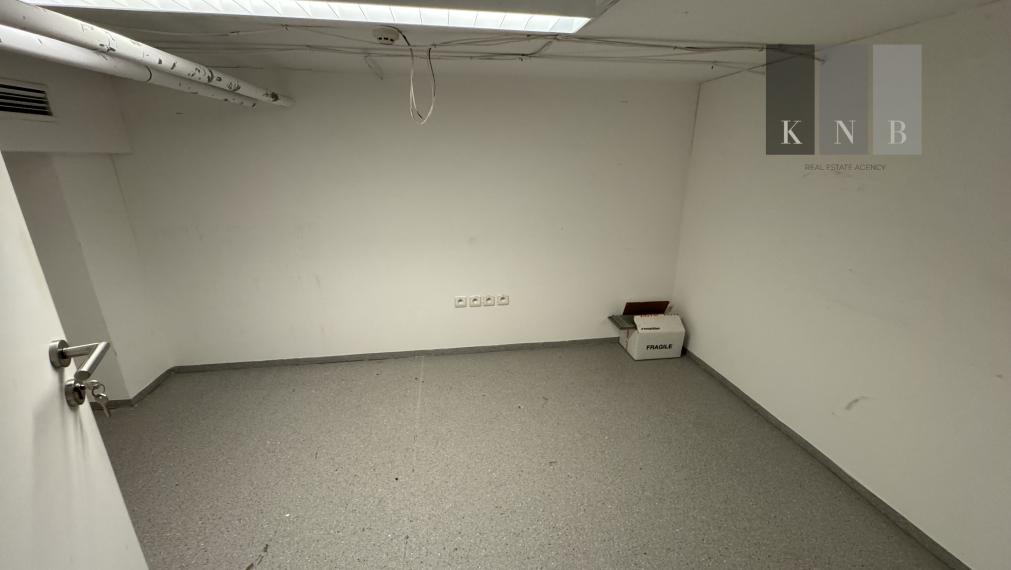 Prenájom prízemného obchodného priestoru 99 m² vo frekventovanej lokalite mesta Bratislava