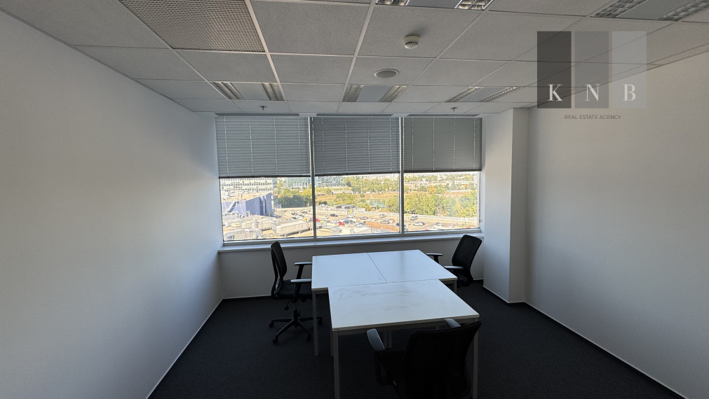 Prenájom novozrekonštruovaného samostatného kancelárskeho traktu 109 m² pri jazere Kuchajda v meste Bratislava