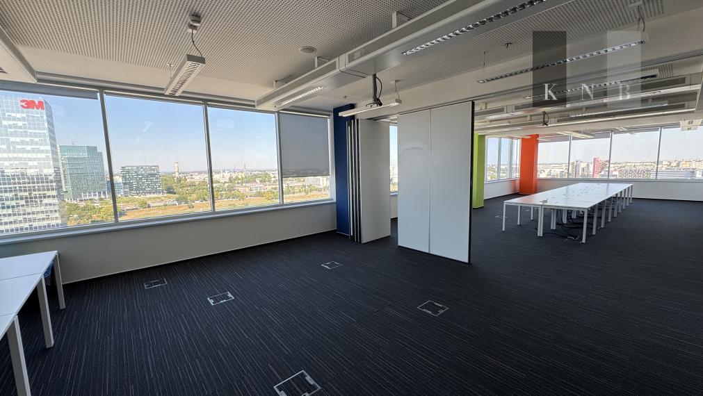 Prenájom samostatného kancelárskeho traktu 750 m² pri jazere Kuchajda v meste Bratislava