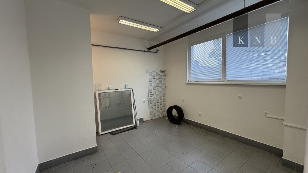 Prenájom výrobno-skladového priestoru 246 m² priamo na Vajnorskej ulici v meste Bratislava