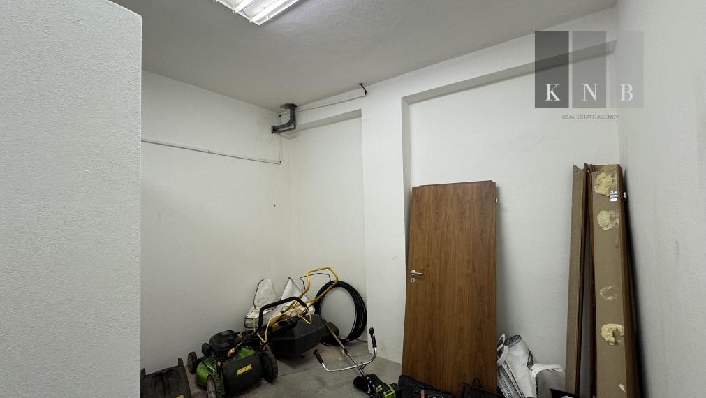 Prenájom výrobno-skladového priestoru 246 m² priamo na Vajnorskej ulici v meste Bratislava