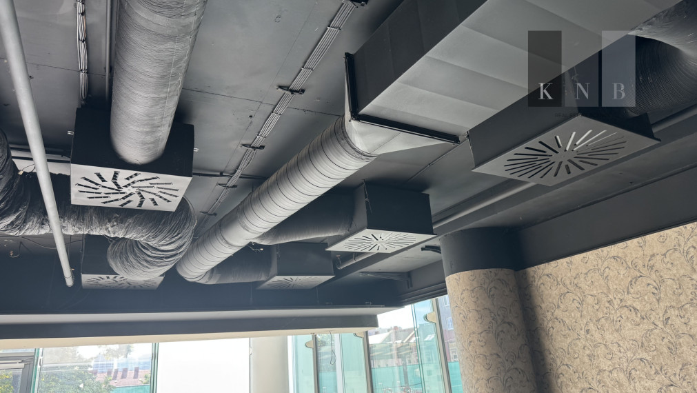 Prenájom prízemného obchodného priestoru 185 m² na prémiovej adrese v meste Bratislava