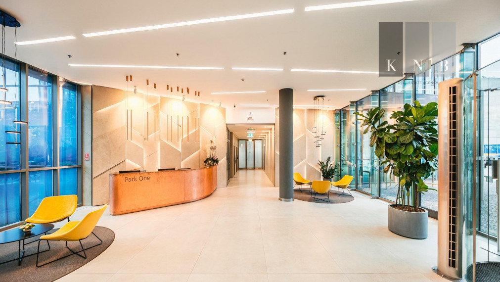 Prenájom prízemného obchodného priestoru 185 m² na prémiovej adrese v meste Bratislava