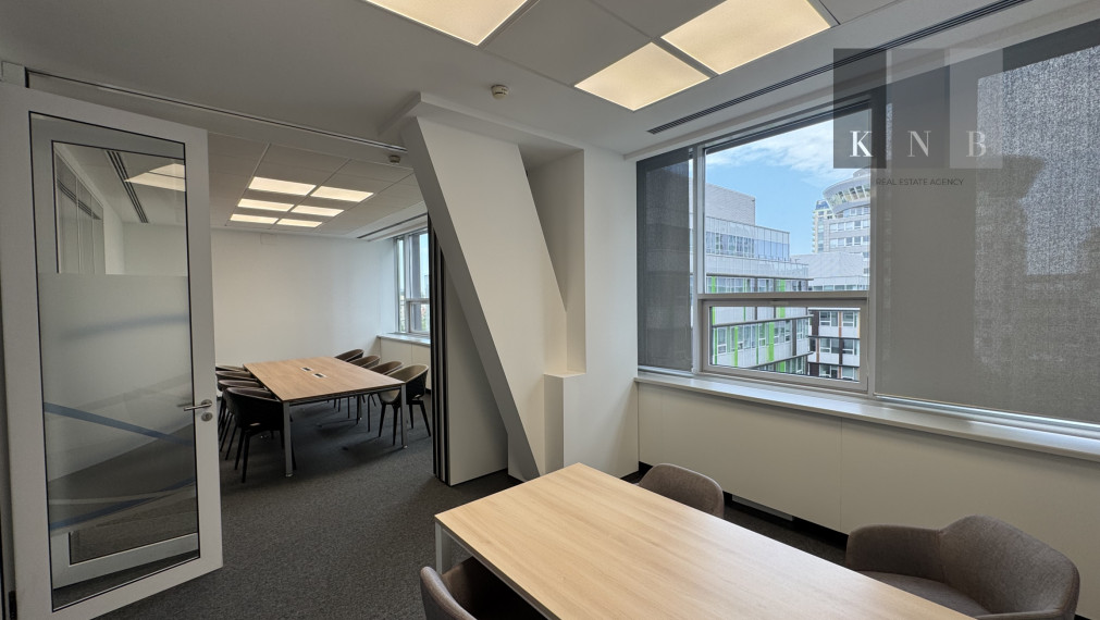 Prenájom novovybudovaného samostatného kancelárskeho traktu 360 m² v skvelej lokalite v centre mesta Bratislava