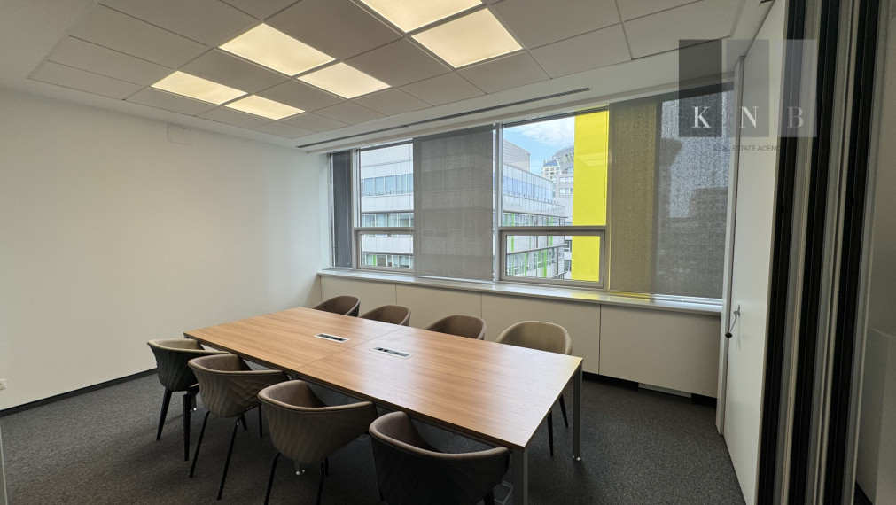 Prenájom novovybudovaného samostatného kancelárskeho traktu 360 m² v skvelej lokalite v centre mesta Bratislava