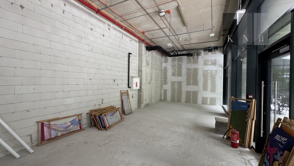 Prenájom obchodného priestoru 52 m² v skvelej lokalite v centre mesta Bratislava