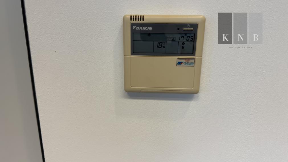 Prenájom 2 samostatných kancelárií 44,20 m² v Galvaniho biznis centre v meste Bratislava