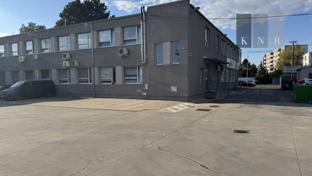 Prenájom samostatných kancelárií pri OC AVION v meste Bratislava