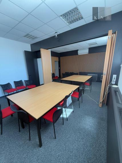 Prenájom samostatných kancelárií pri OC AVION v meste Bratislava