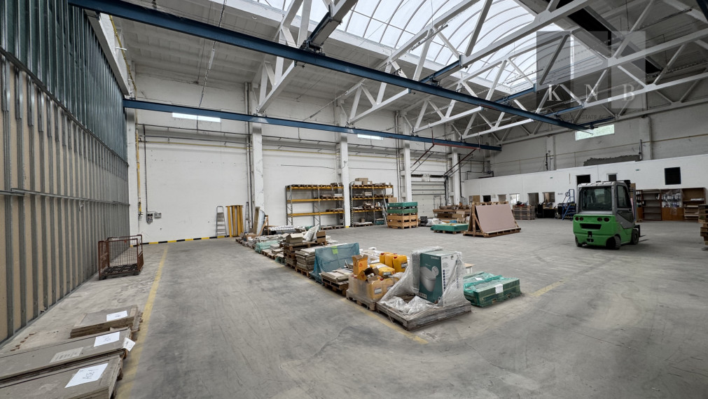 Prenájom skladového priestoru 1070 m² v meste Bratislava