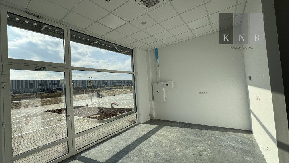 Predaj novopostaveného obchodného skladu 300 m² pri diaľnici D1 SENEC