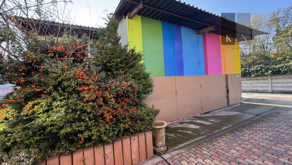 Sale of commercial area near R1 CENTER in Bratislava