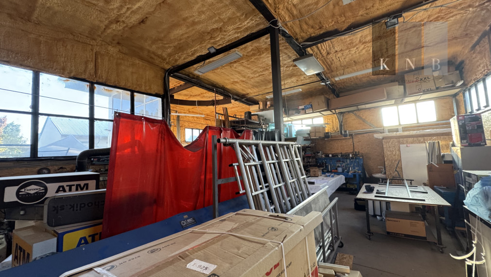 Sale of commercial area near R1 CENTER in Bratislava