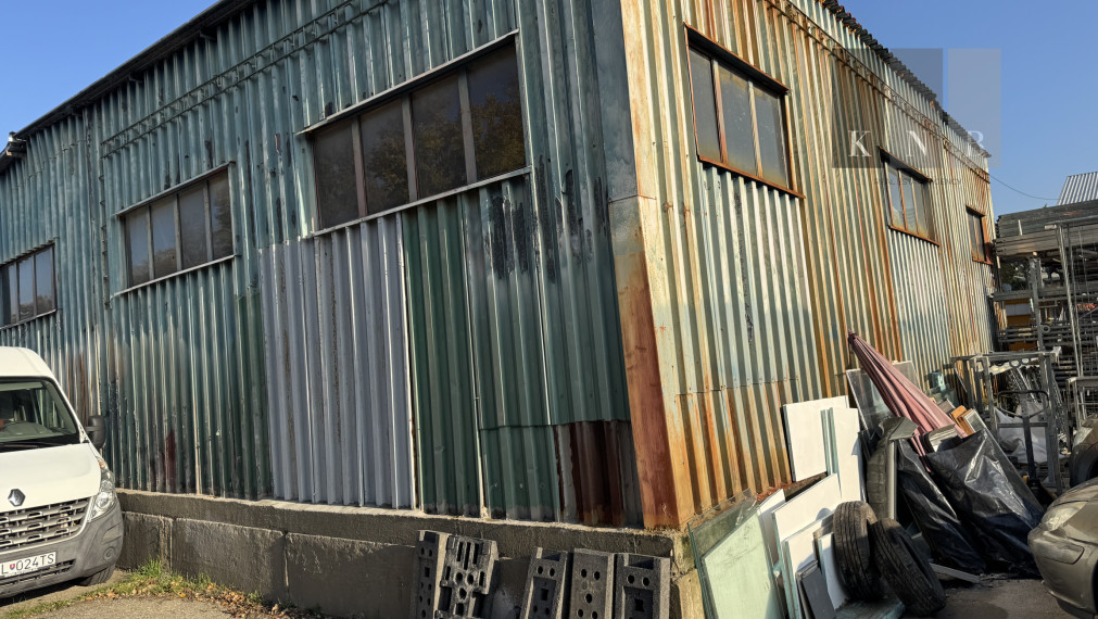 Sale of commercial area near R1 CENTER in Bratislava