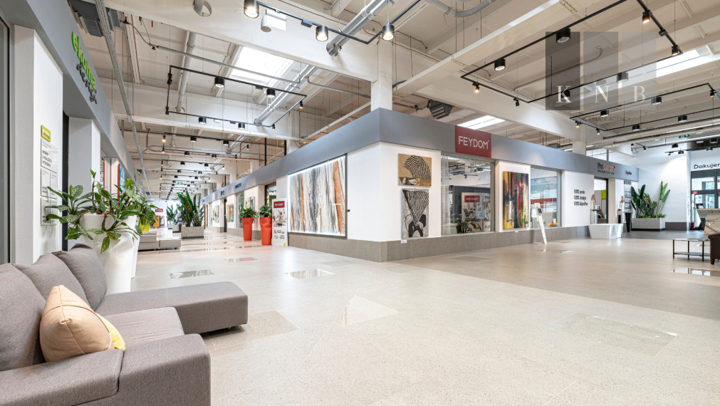 Prenájom showroomu 401 m² v obchodnom centre NEW LIVING CENTER v meste Bratislava