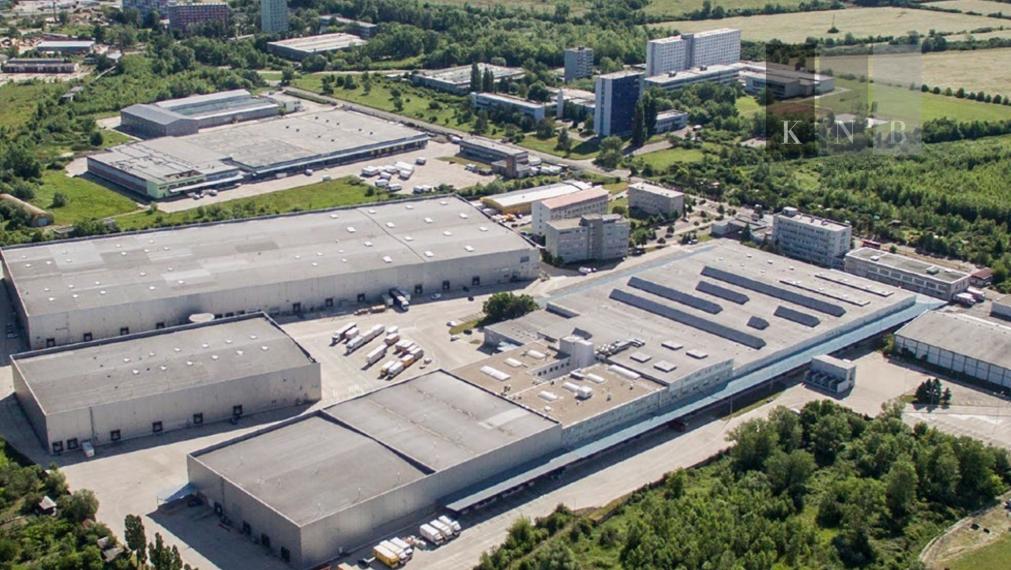 Prenájom skladových priestorov od 1750 m² vrátane kancelárií v meste Bratislava