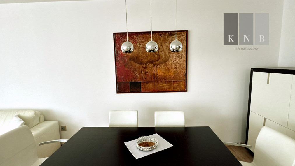 Rental of an above-standard 3-room apartment 88 m² with 2 parking spaces on Galvaniho Street in Bratislava