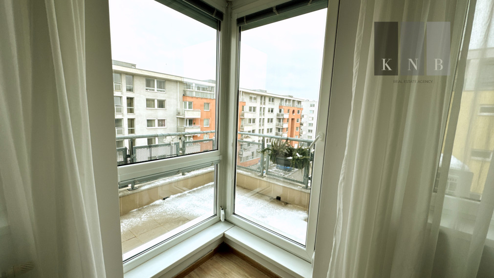Rental of an above-standard 3-room apartment 88 m² with 2 parking spaces on Galvaniho Street in Bratislava