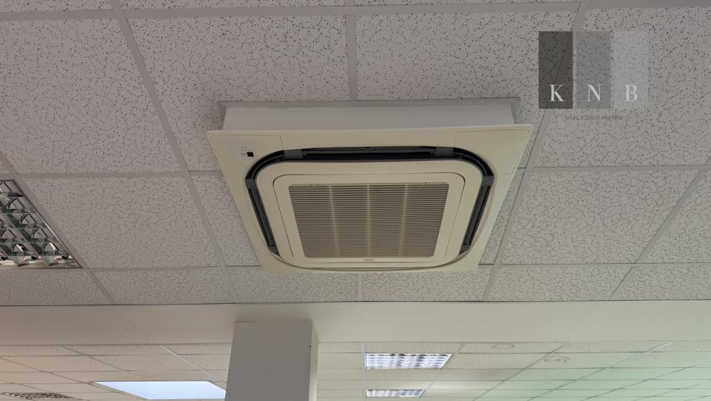 Prenájom 2-podlažného obchodno-skladového priestoru 700 m² na Bajkalskej ulici v meste Bratislava