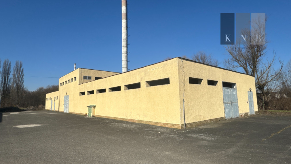 Predaj logistického areálu colného skladu 23 400 m² s koľajovou prípojkou v blízkosti prekladiska Čierna nad Tisou