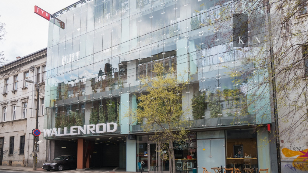 Prenájom samostatného kancelárskeho traktu 187 m² priamo v historickom centre mesta Bratislava