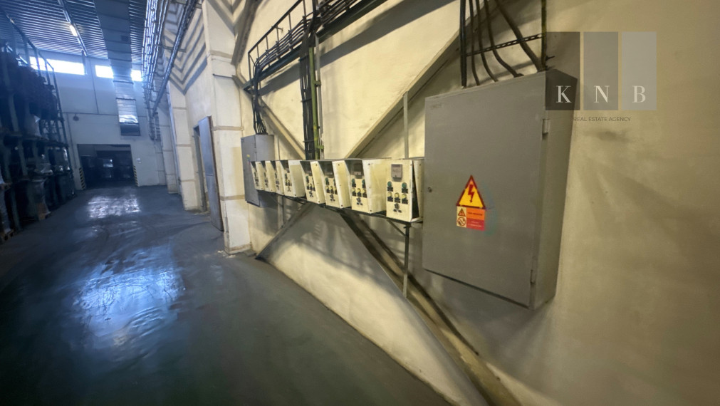 Predaj logistického areálu colného skladu 23 400 m² s koľajovou prípojkou v blízkosti prekladiska Čierna nad Tisou