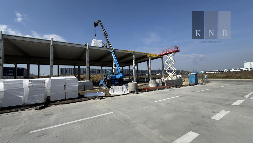Predaj úplne nových obchodných skladov od 300 m² pri diaľnici D1 SENEC