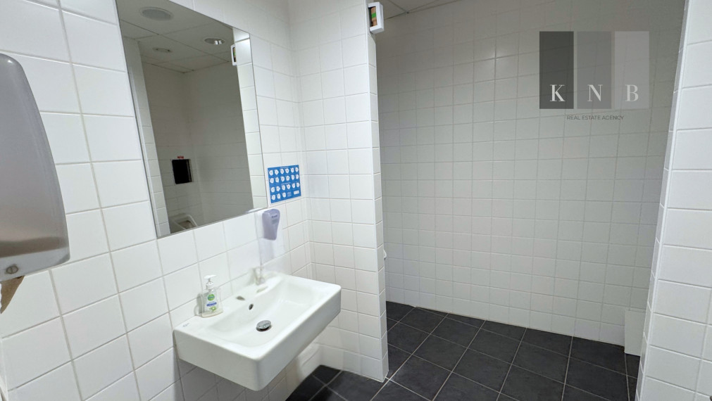 Self-contained commercial unit for rent from 335 m² in the Aupark retail center in Piešťany