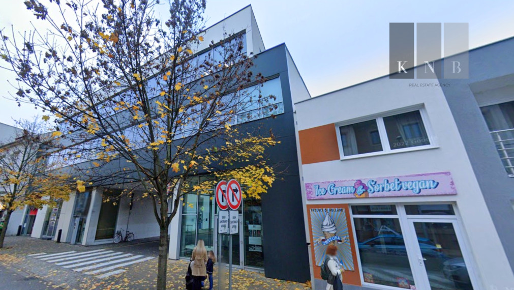 Self-contained commercial unit for rent from 335 m² in the Aupark retail center in Piešťany