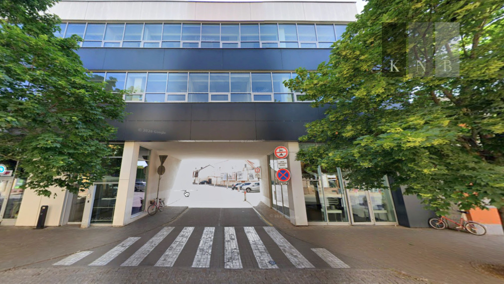 Self-contained commercial unit for rent from 335 m² in the Aupark retail center in Piešťany