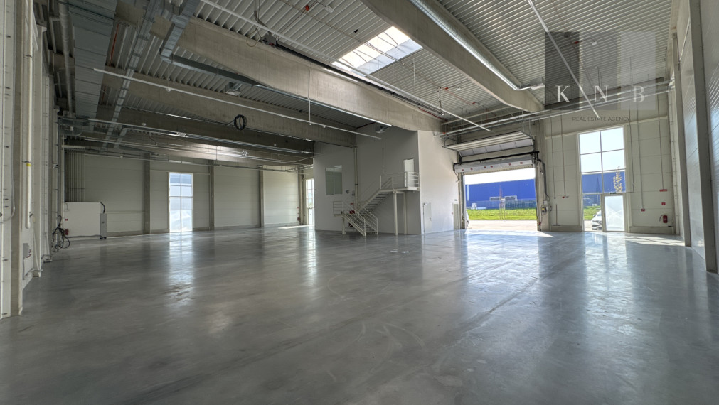Production and warehouse space for rent 809 m² + offices 161 m² in the Bratislava – Bory area